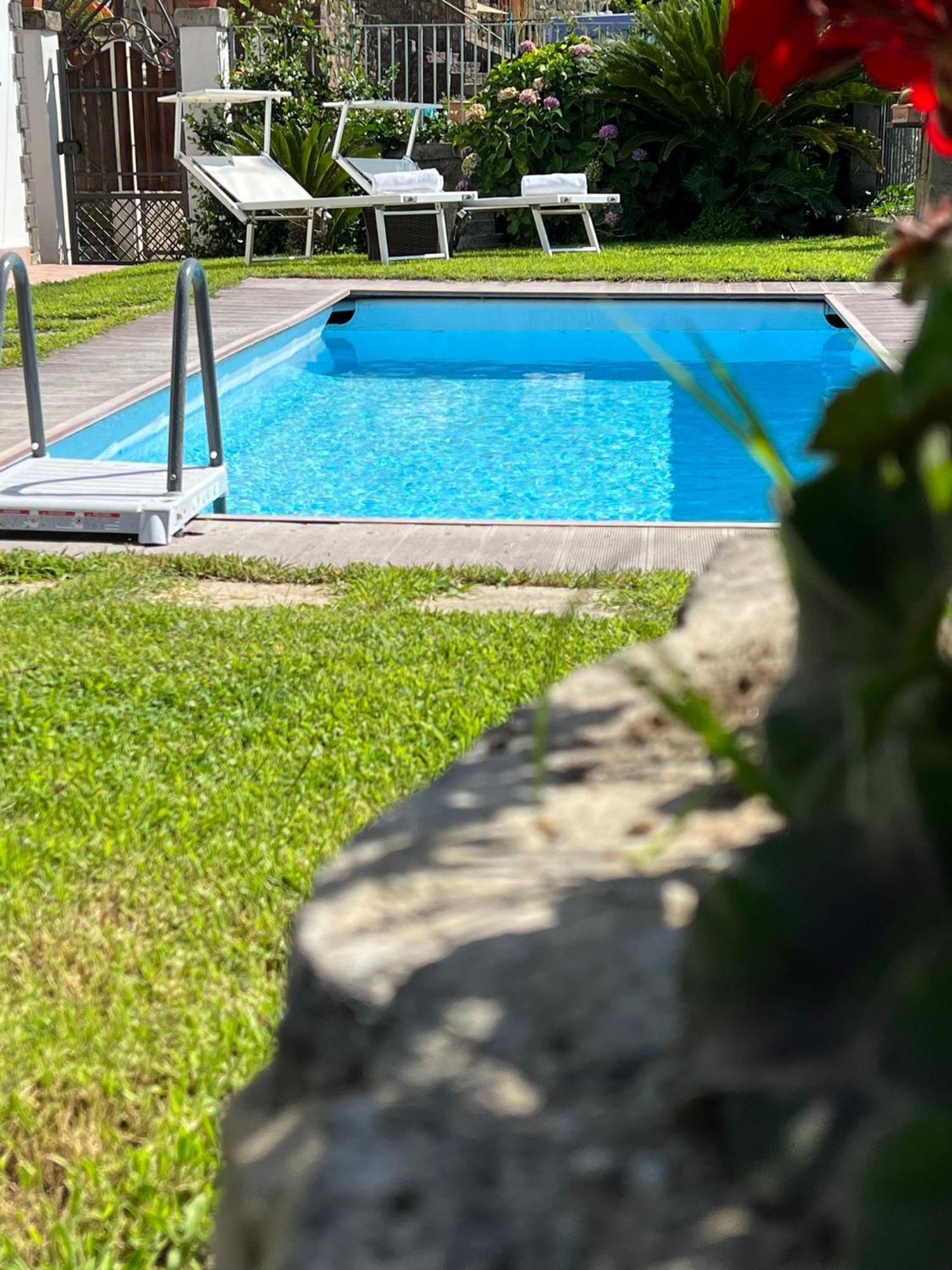 Casa Rita Villa มัสซาลูเบรนเซ ภายนอก รูปภาพ